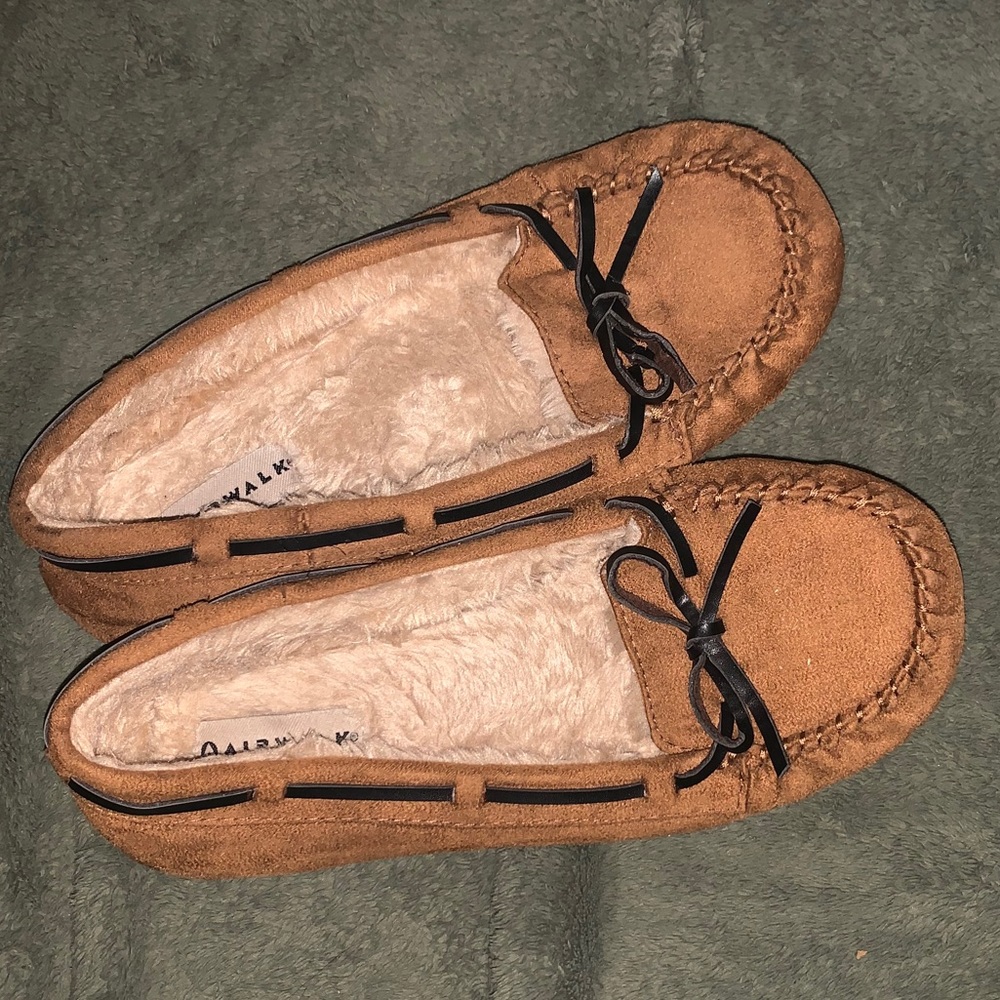 slippers